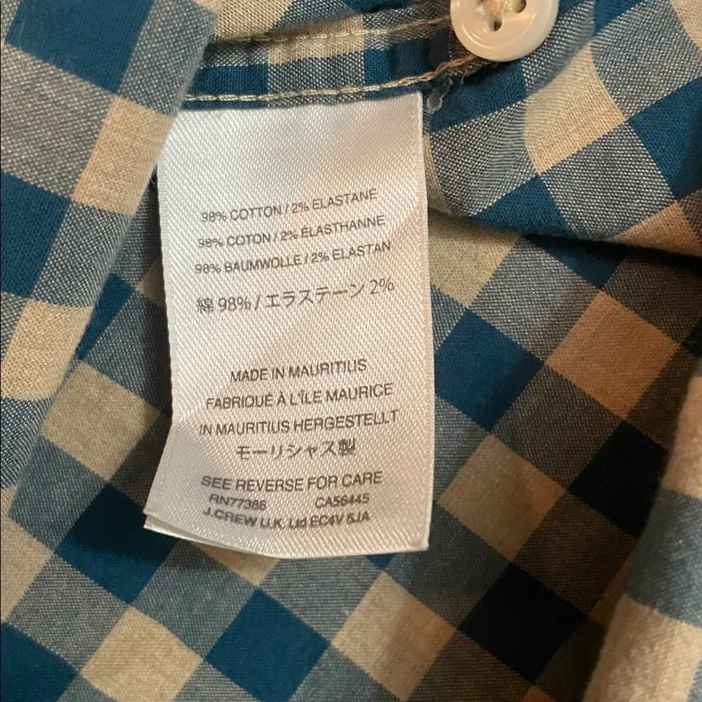 J. Crew Men’s Gingham Long Sleeve Button Down Shirt